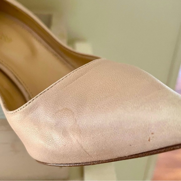 Sergio Rossi pump in cream color,4 inch heels! - Picture 8 of 9